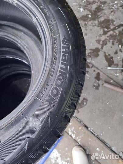 Hankook I'Pike RW11 225/60 R17 99T