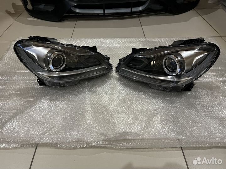 Комплект передних фар Mercedes W204 рестайлинг