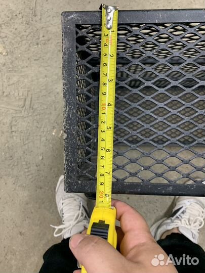 Подставка для цветов напольная металлическая