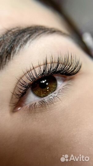 Наращивание ресниц классика