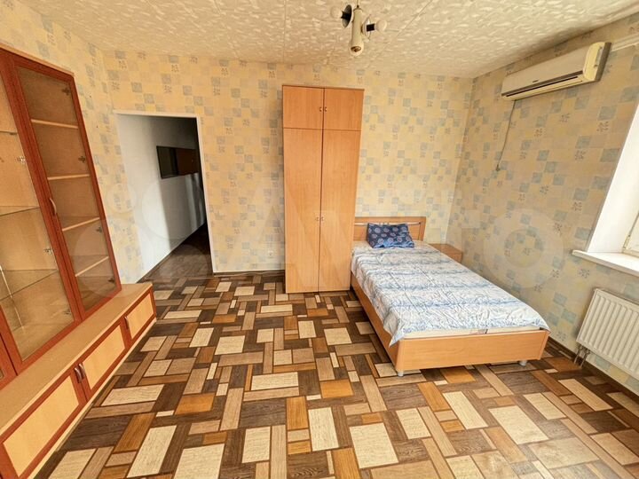 1-к. квартира, 30,4 м², 2/3 эт.