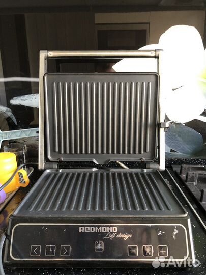 Электрогриль redmond RGM-M821