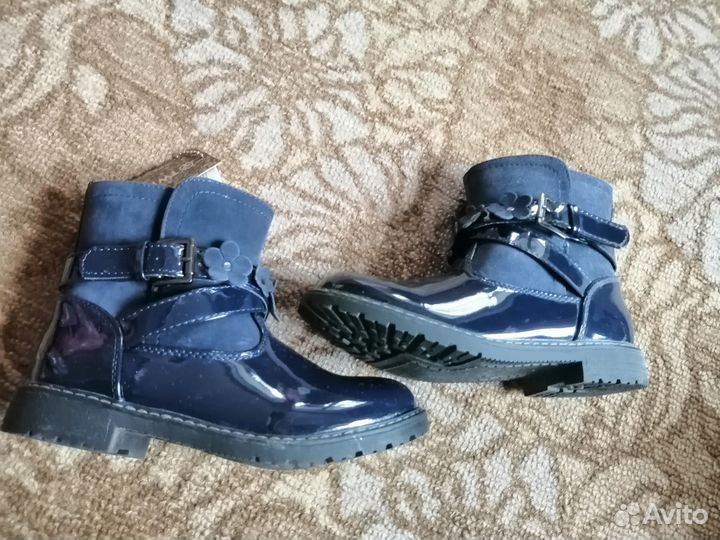Ботинки новые р 32