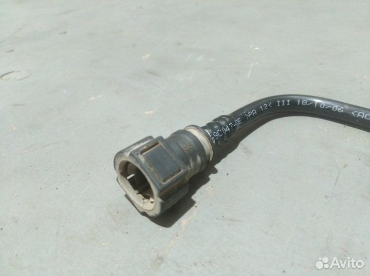 Трубка топливная Ford Focus 2 седан 1.8 2006