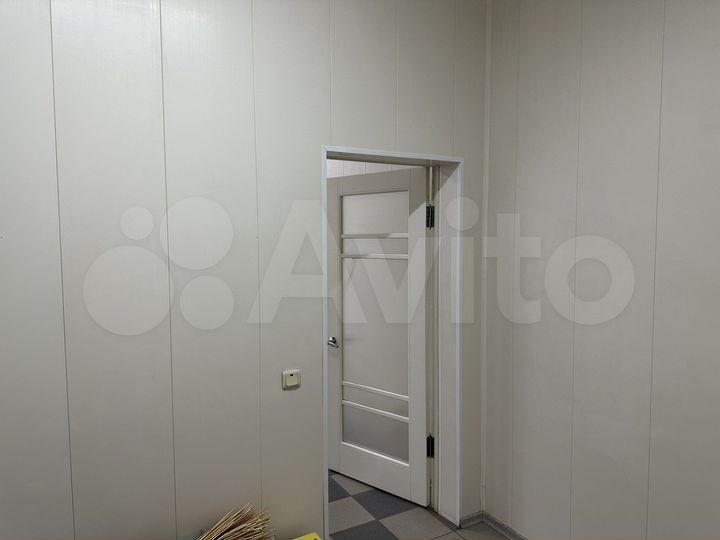 Торговая площадь, 70 м²