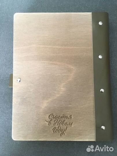 Ежедневники и блокноты с деревянной обложкой