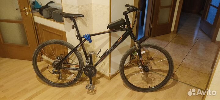 Велосипед GT