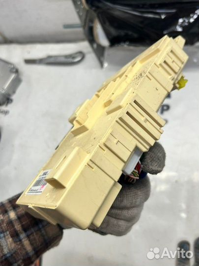 Блок предохранителей Kia Sportage 1.6 G4FD 08.2011