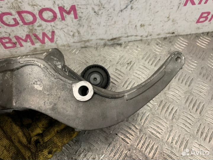 Кронштейн компрессора кондиционера Bmw 1-Series