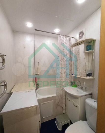 2-к. квартира, 44 м², 2/4 эт.