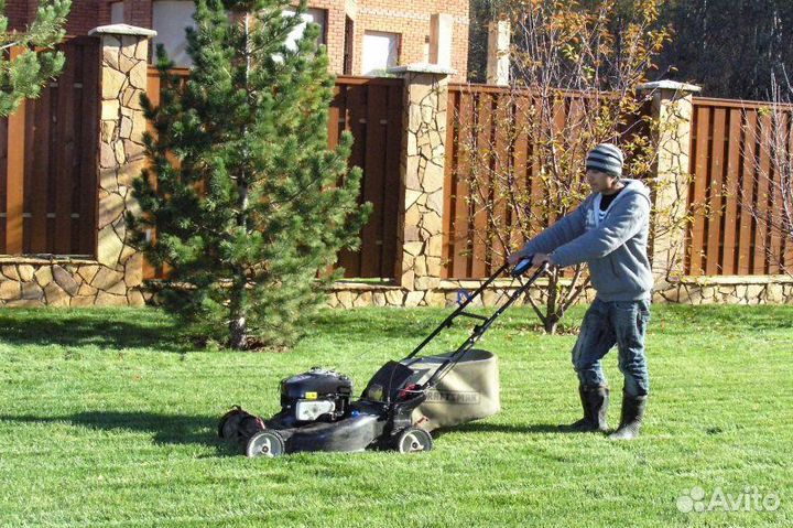 Требуется помощник по хозяйству
