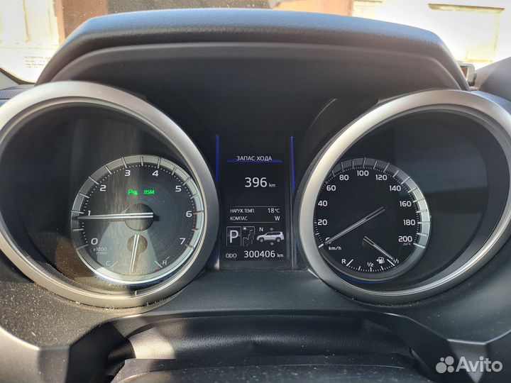Toyota Land Cruiser Prado 4.0 AT, 2017, 300 000 км