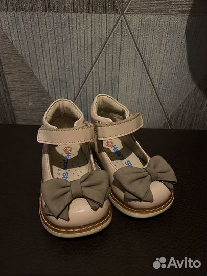 Туфли для девочки 19 размер