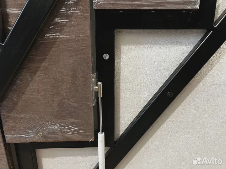 Лестница на антресольный этаж