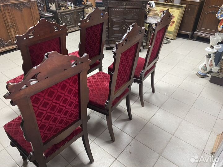 Старинные стулья набор