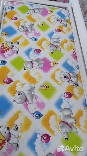 Двухъярусная кровать бу с матрасами