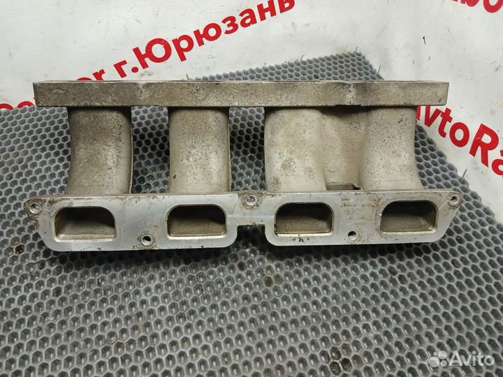 Коллектор впускной Renault Fluence 2.0