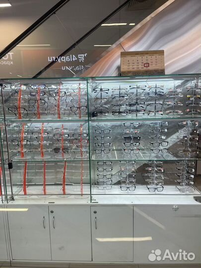 Продам готовый бизнес магазин оптики