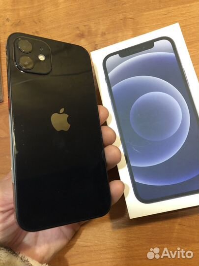 iPhone 12, 64 ГБ