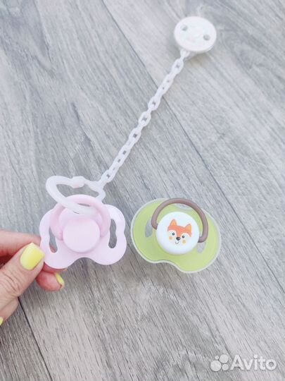 Соски пустышки, сиденье для ванной детское