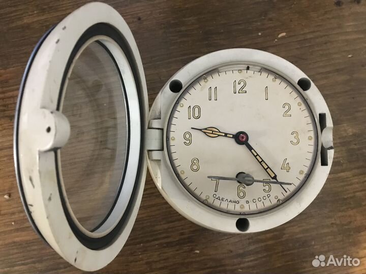 Часы настенные каютные с подводной лодки