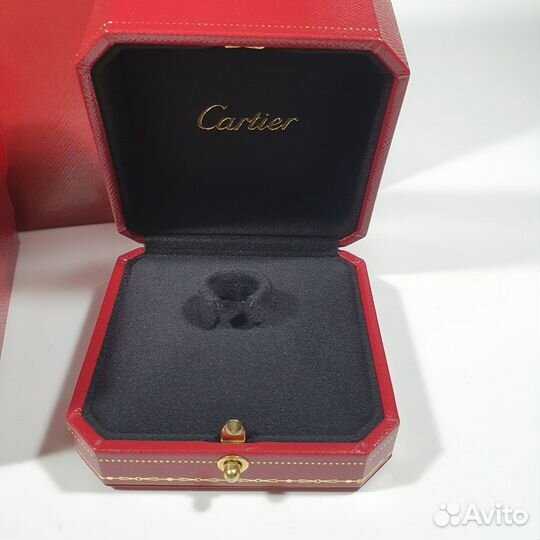 Коробка Cartier для кольца Trinity