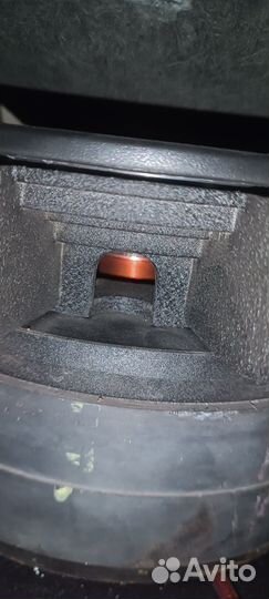 Продам саб. Мт 15 кастом. Вместе с коробом