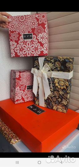 Брендовые пакеты и коробки