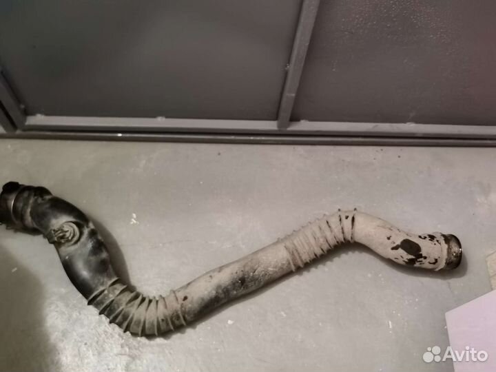 Патрубок интеркулера bmw