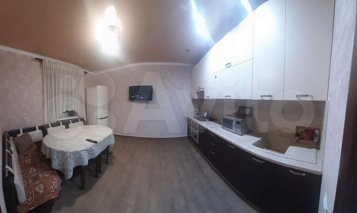 3-к. квартира, 81,6 м², 1/1 эт.