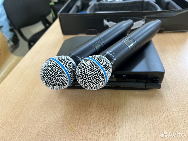 Радиосистема вокальная G-Mark и Shure glxd-4