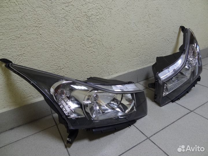 Фара передняя левая правая Chevrolet Cruze