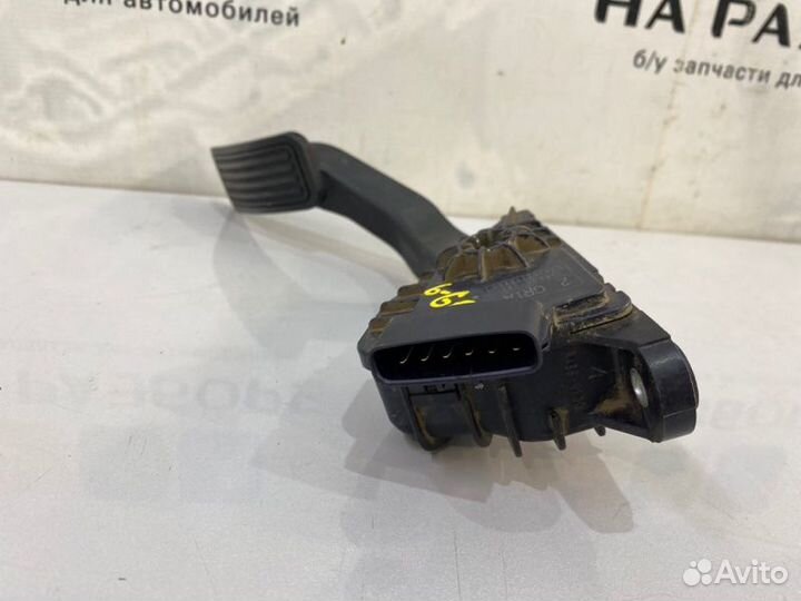 Педаль газа Mazda 6 GG L813 2005