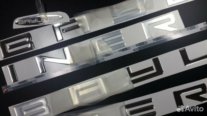 Наклейки на катер bayliner