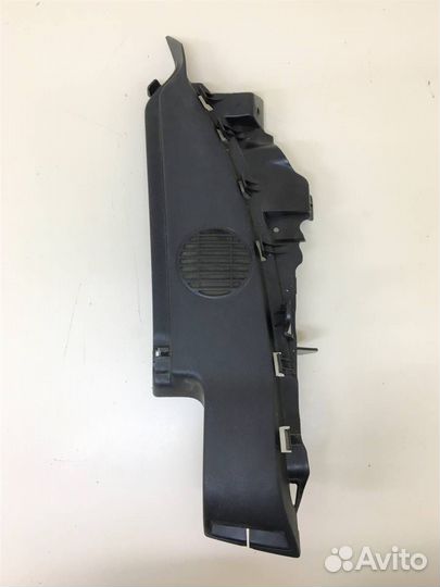 Держатель задней полки BMW 1-series E87/E81 2004-2