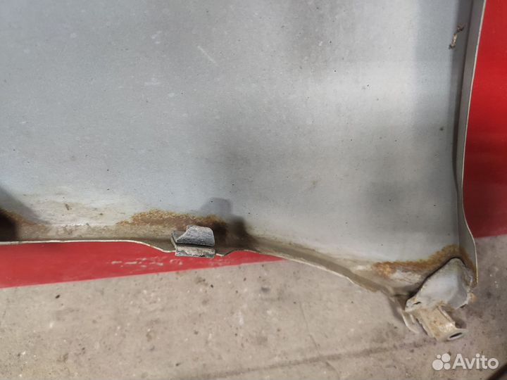 Крыло переднее правое Toyota Estima