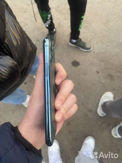 iPhone 11 Pro, 64 ГБ