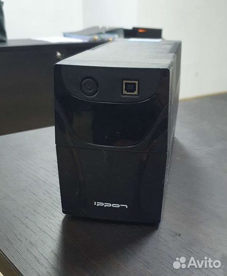 Источник бесперебойного питания