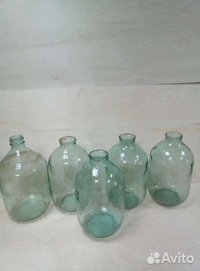 Бутыли 10 и 20 литровов