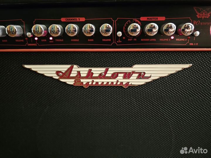 Комбик Ashdown FA 40