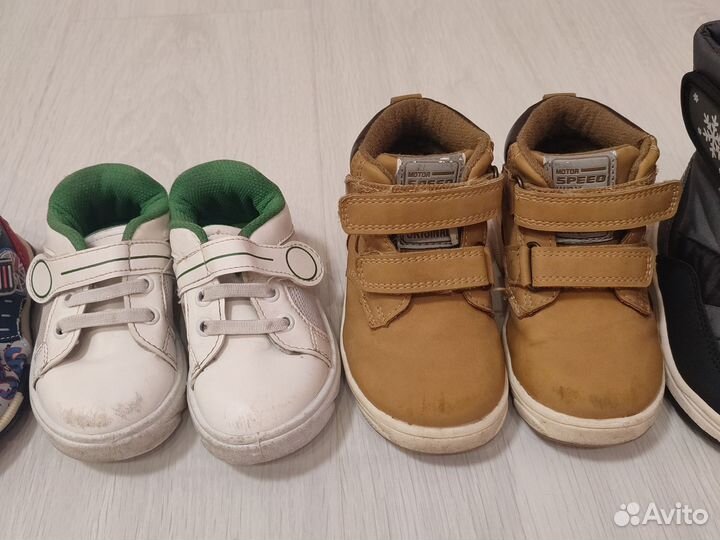 Продам обувь пакетом для мальчика 22 23 размера