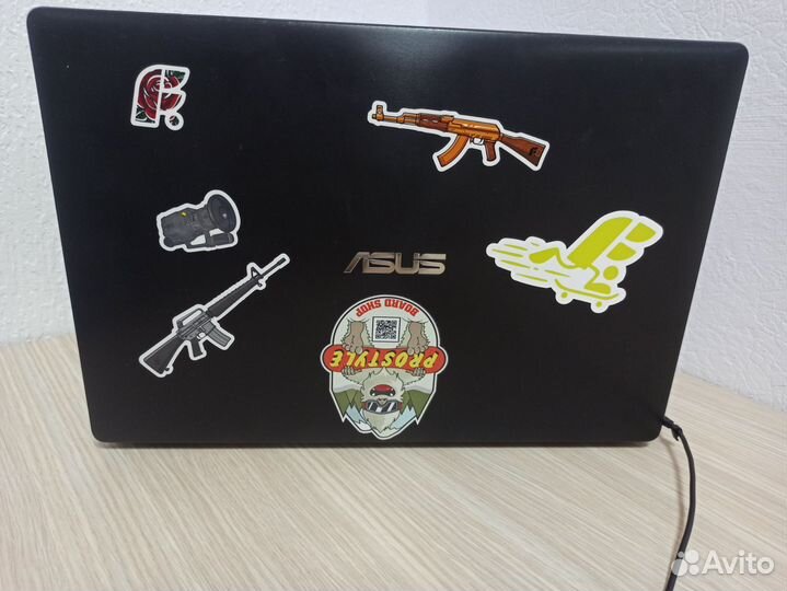 Надёжный ноутбук Asus для учёбы и работы 4gb