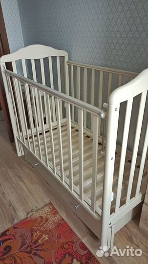 Детская кроватка