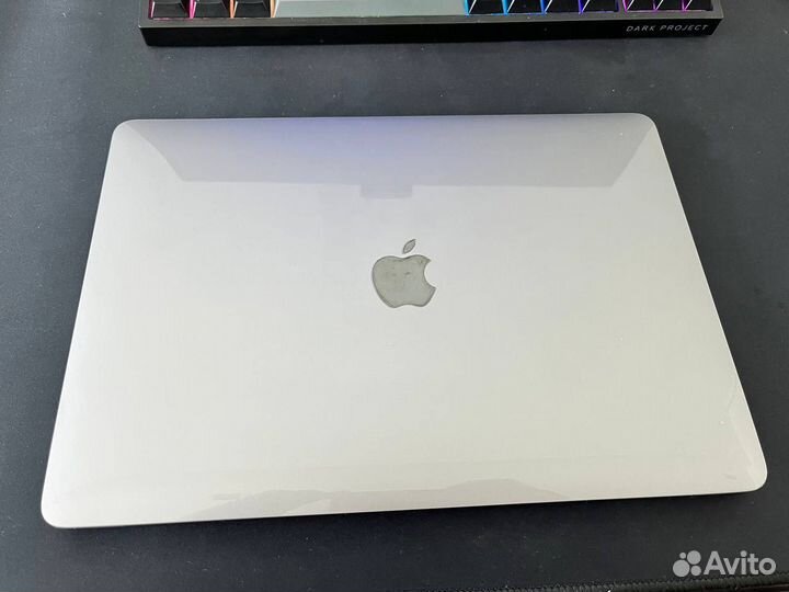 Apple macbook air 13 2020 m1