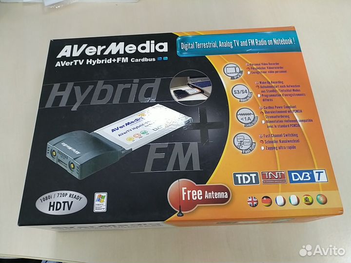 Тв-тюнер Avermedia AverTV Hybrid + FM Cardbus