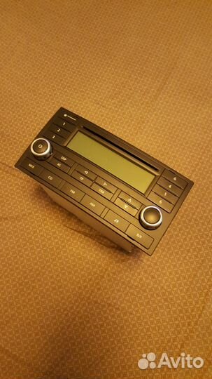 Штатное головное устройство для Фольксваген Туарег