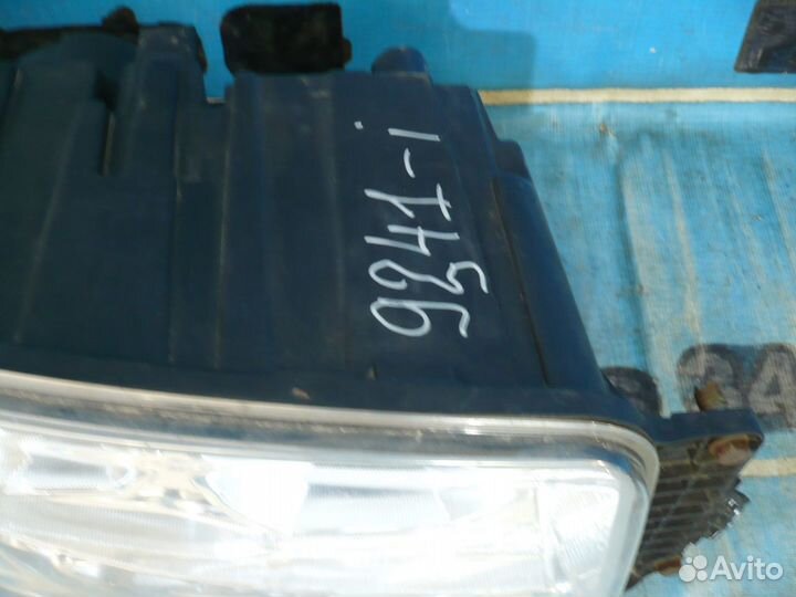KAMAZ 5490 Фара передняя правая б/у.оригинал