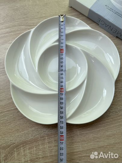 Тарелка менажница