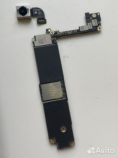 iPhone 8, 64 ГБ