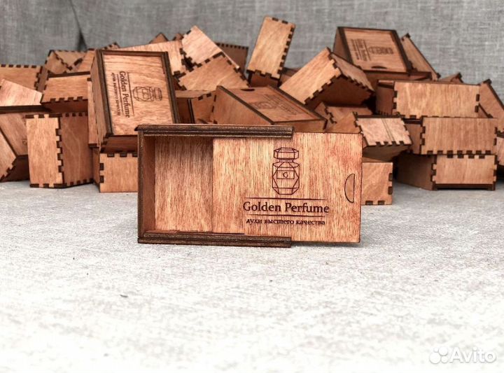 Коробки с логотипом